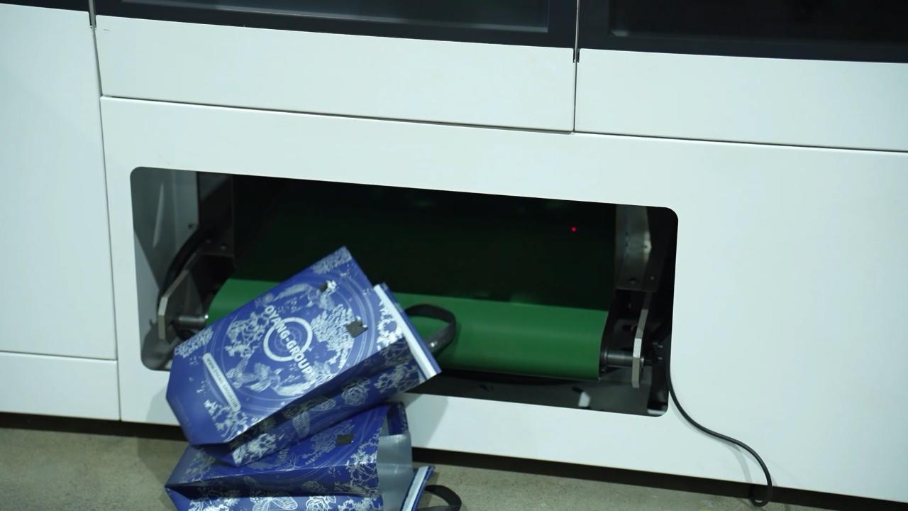 8 Auto defect rejection system 8 نظام رفض العيوب التلقائية